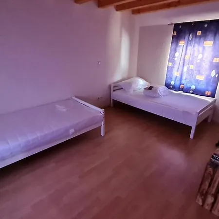 Eifelhof Mit Obstbaumwiese Ferienhaus *