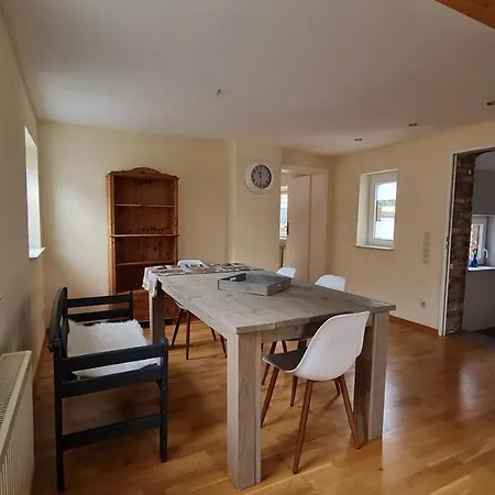 Eifelhof Mit Obstbaumwiese Semesterbostad *