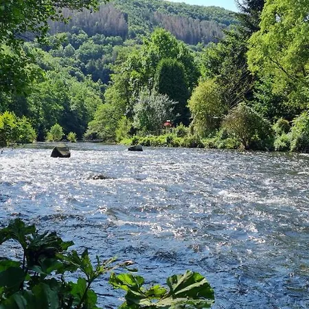 Semesterbostad Eifelhof Mit Obstbaumwiese