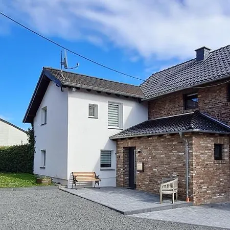 Eifelhof Mit Obstbaumwiese 度假居 尼蒂戈恩