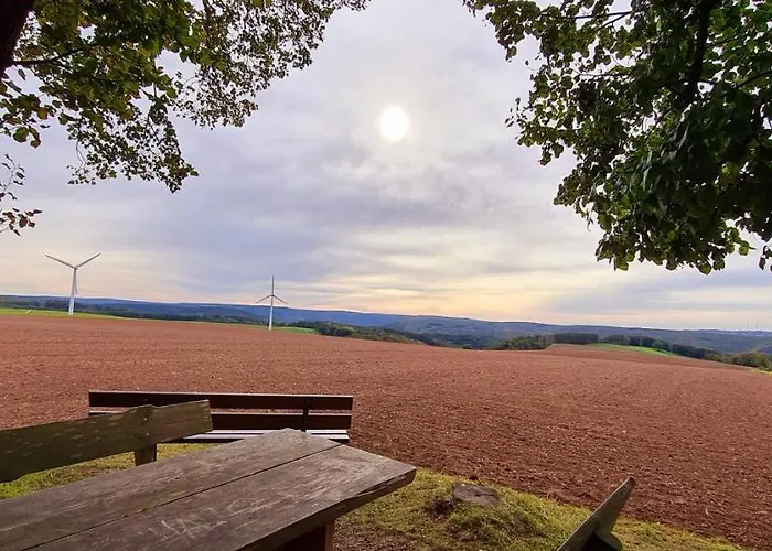 Feriehus Eifelhof Mit Obstbaumwiese *